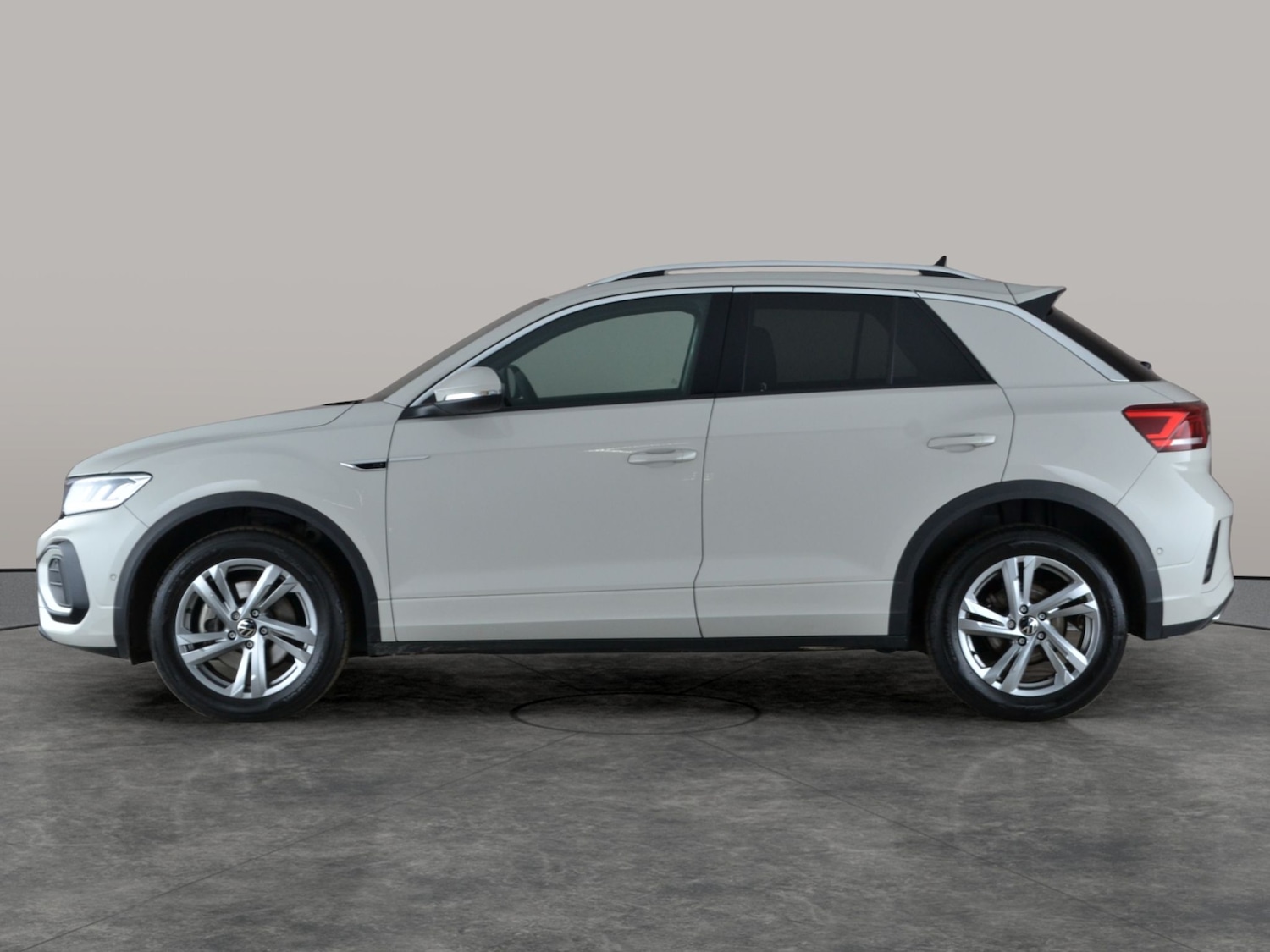 Used Volkswagen T-Roc 2025 for sale - 77234314: Photo 12
