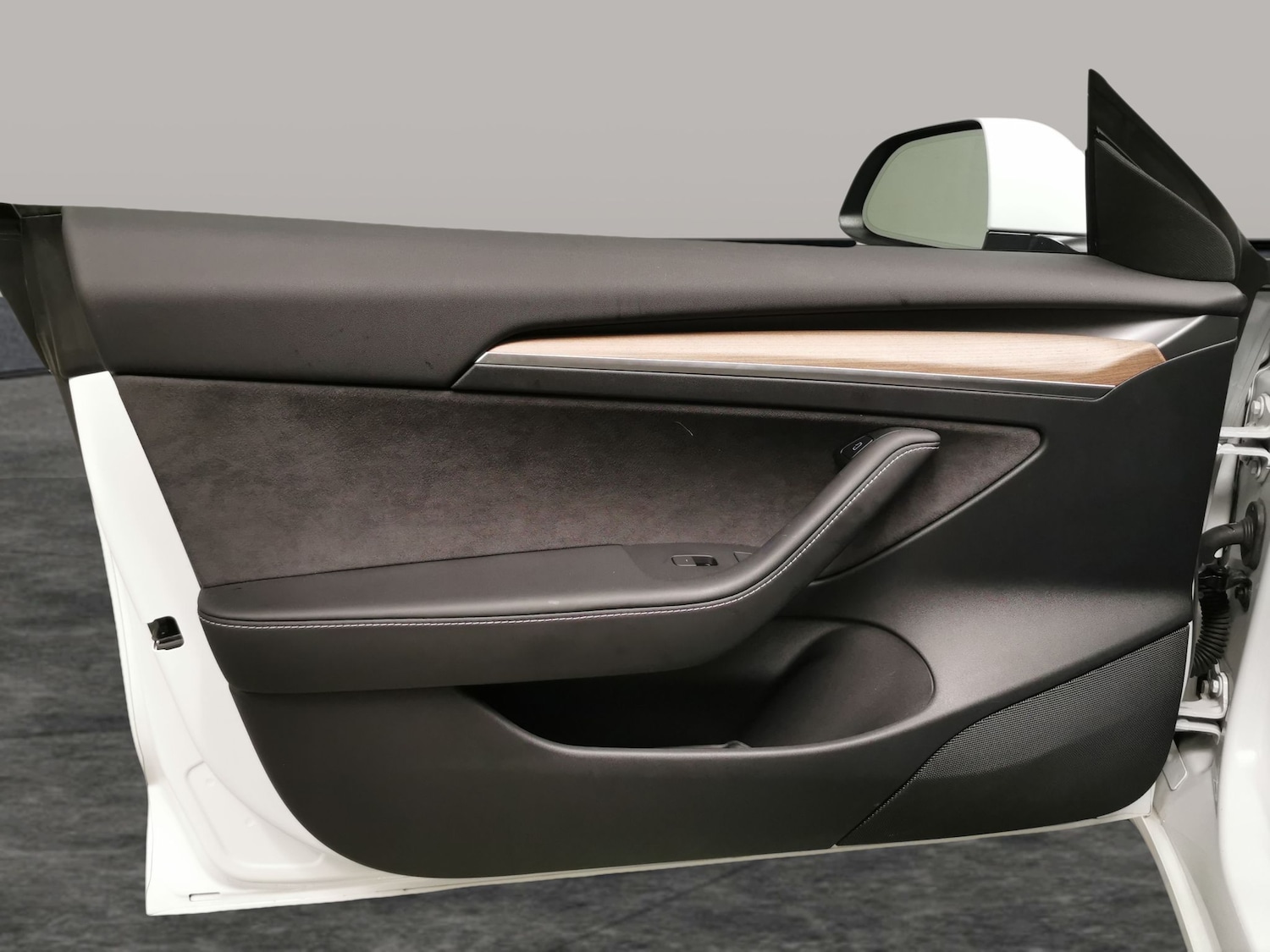 Used Tesla Model 3 2023 for sale - 76895085: Photo 28