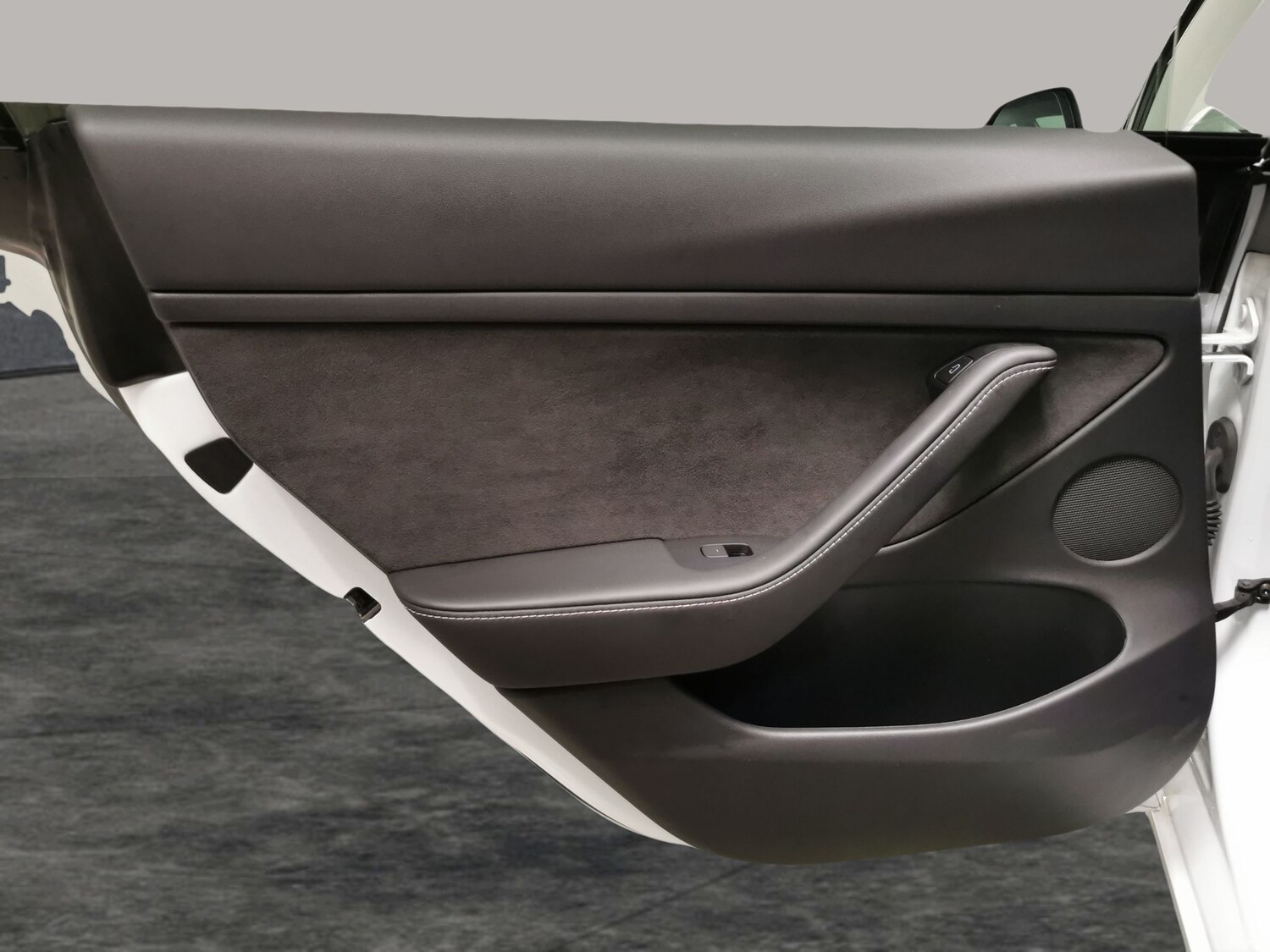 Used Tesla Model 3 2023 for sale - 76895085: Photo 29