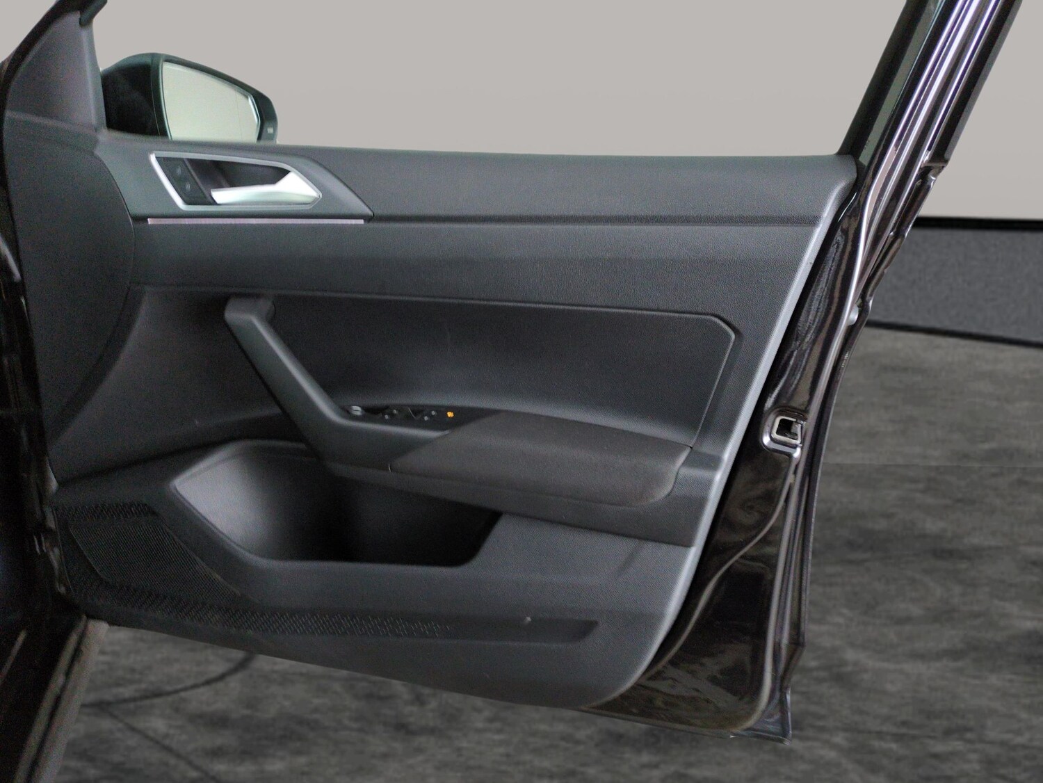 Used Volkswagen Polo for sale - 77542932: Photo 25