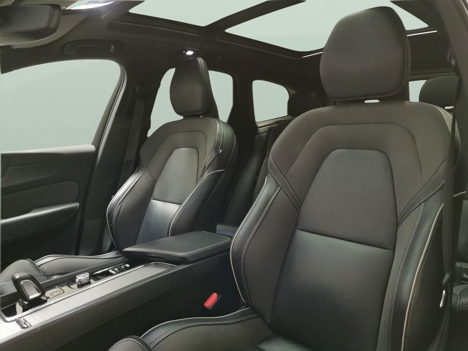 Used Volvo XC60 for sale - 77448034: Photo 14