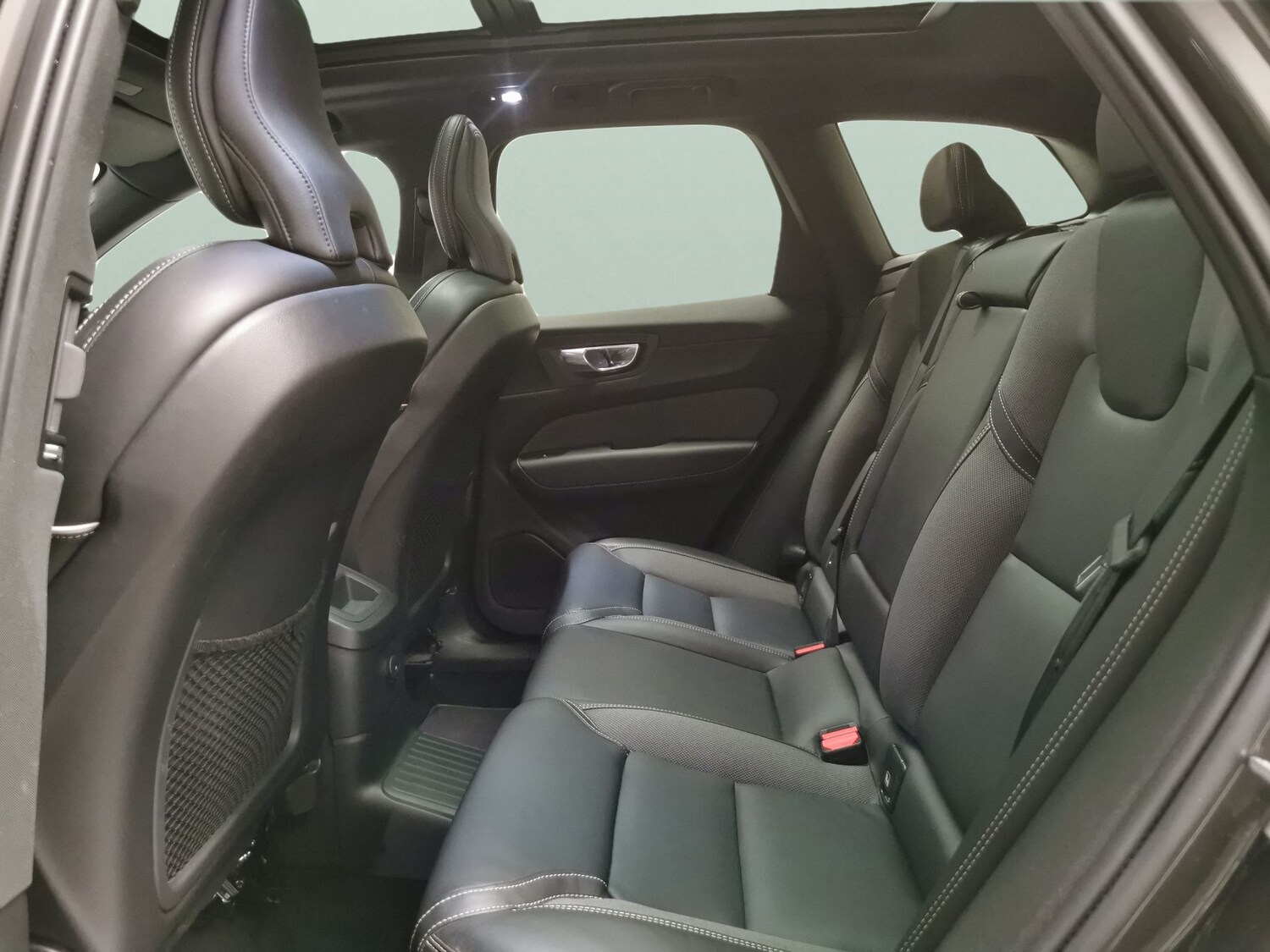 Used Volvo XC60 for sale - 77448034: Photo 24