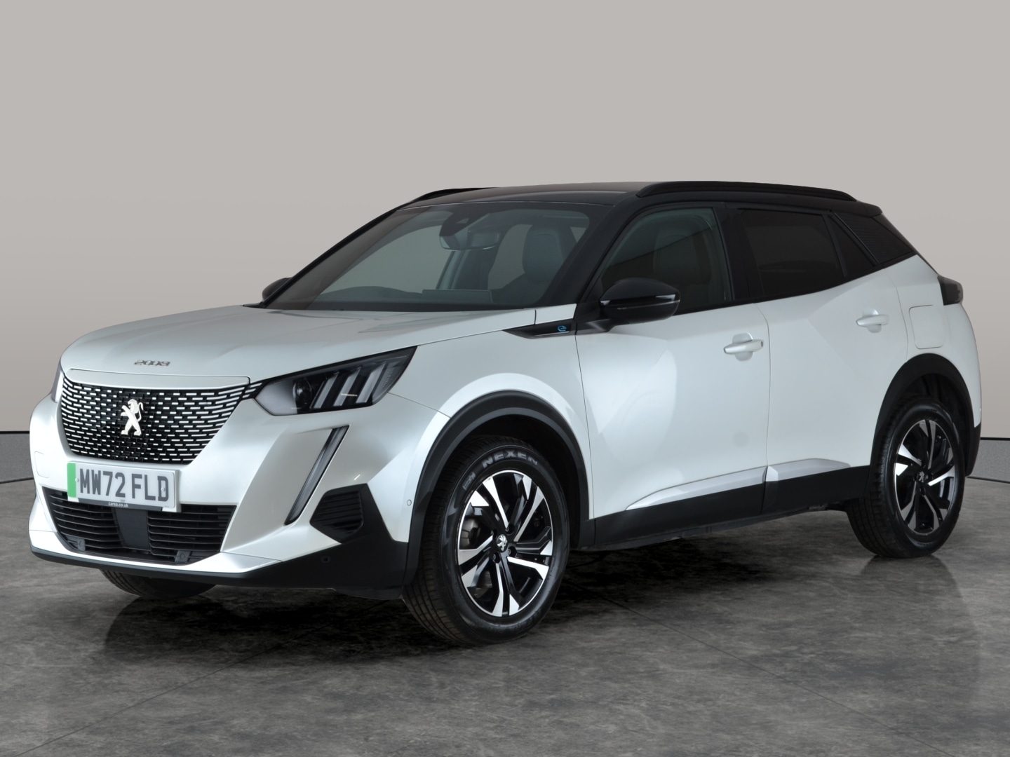 Used Peugeot 2008 2022 for sale - 76947117: Photo 1