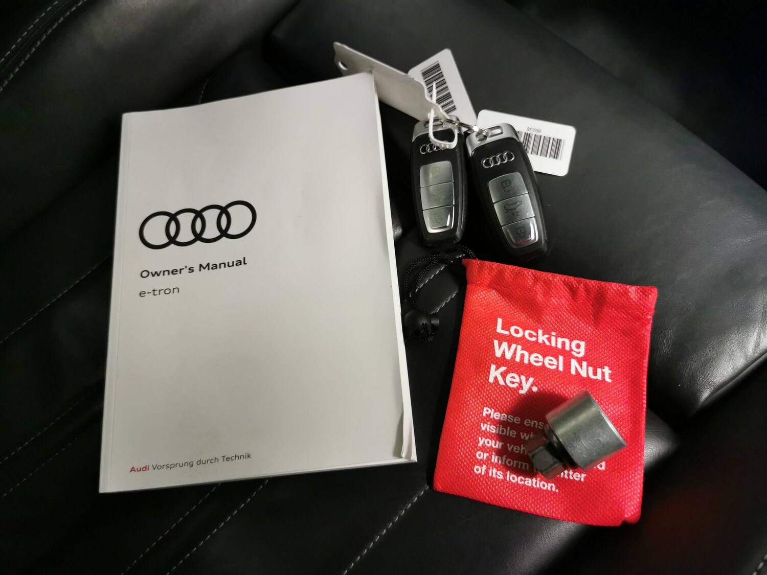 Used Audi e-tron 2021 for sale - 78150922: Photo 32