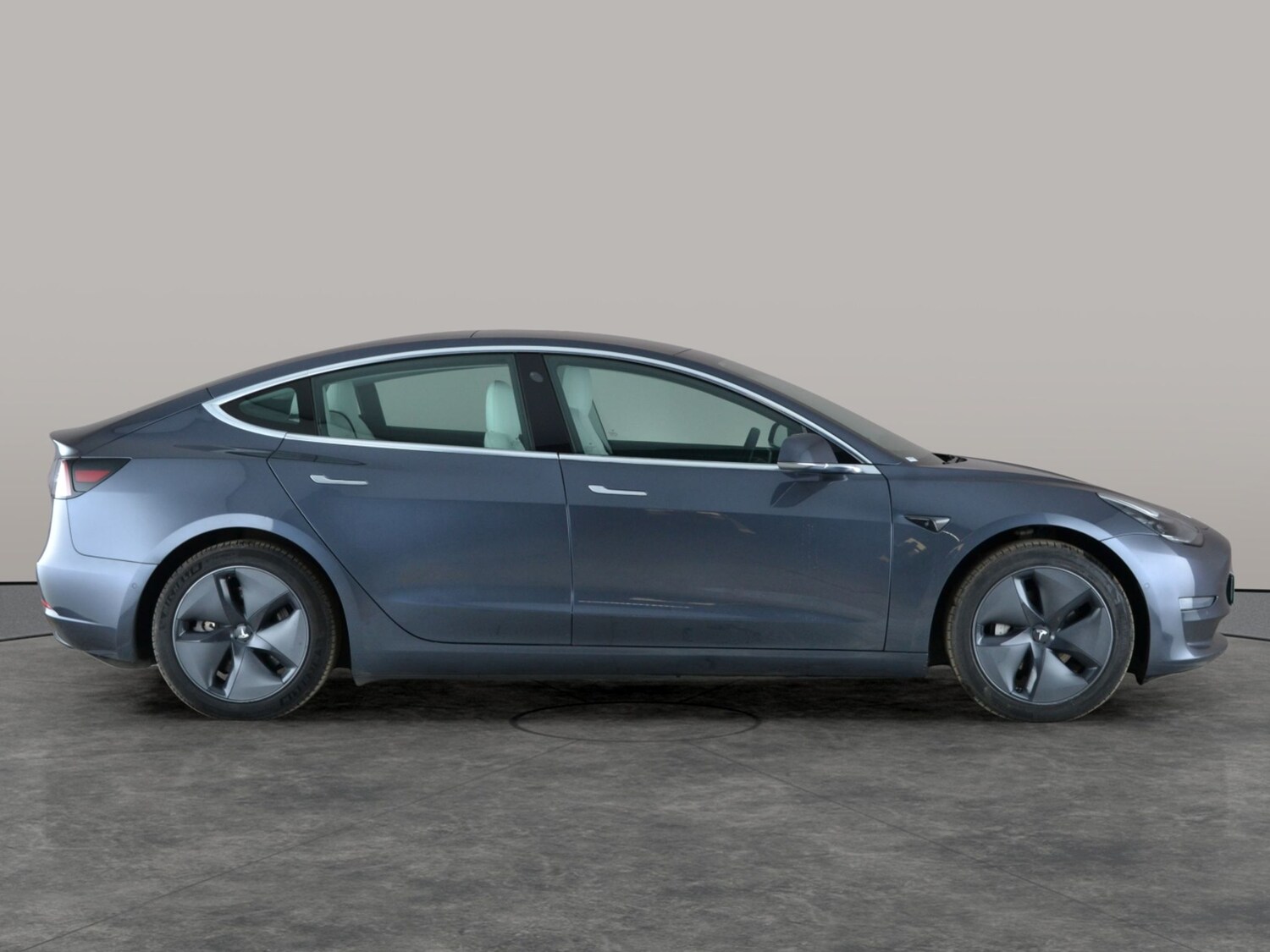 Used Tesla Model 3 2019 for sale - 77903690: Photo 10