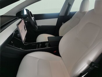 Used Tesla Model 3 2019 for sale - 77903690: Photo