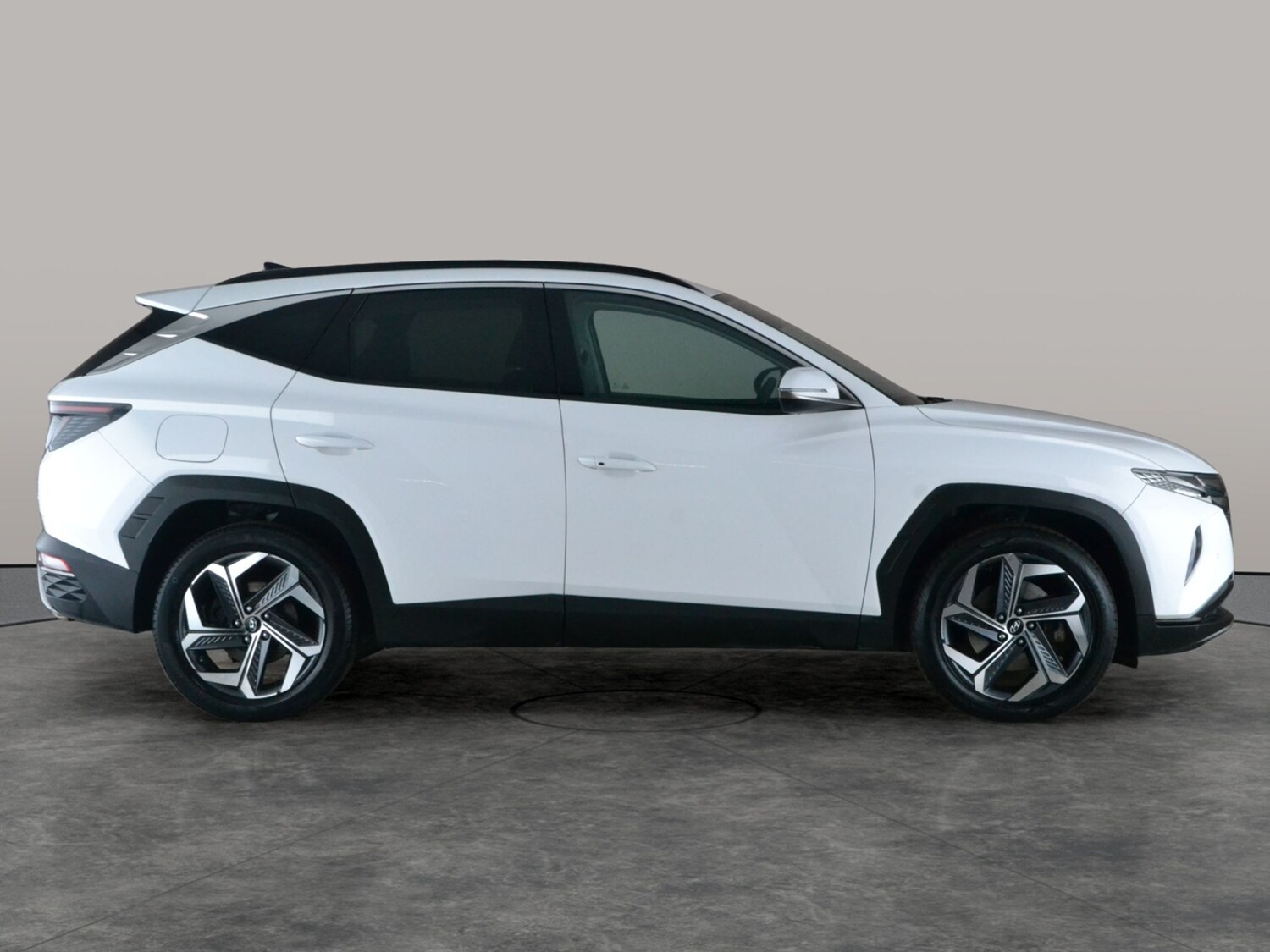 Used Hyundai TUCSON for sale - 77829854: Photo 9