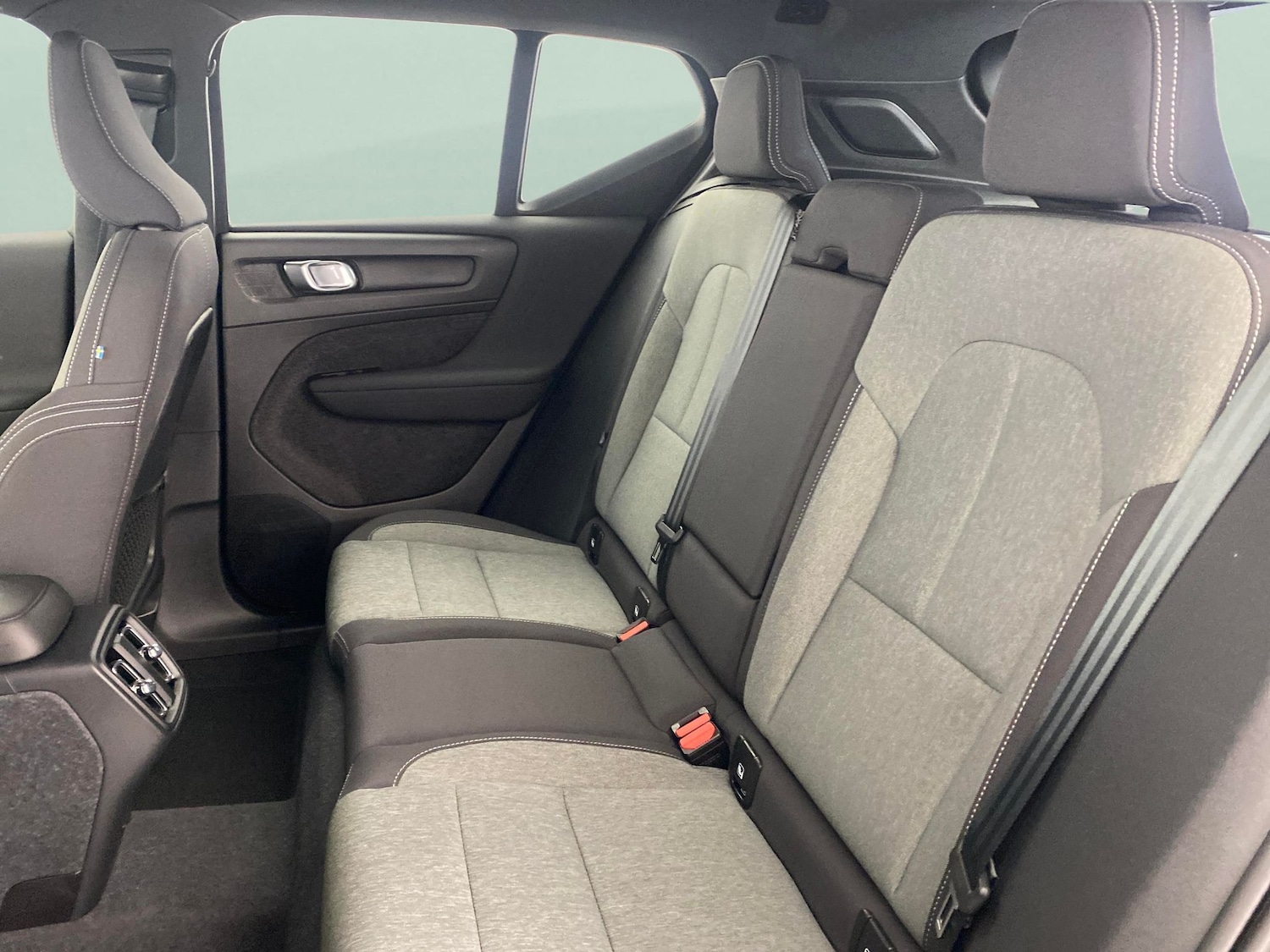 Used Volvo XC40 2024 for sale - 77732946: Photo 24