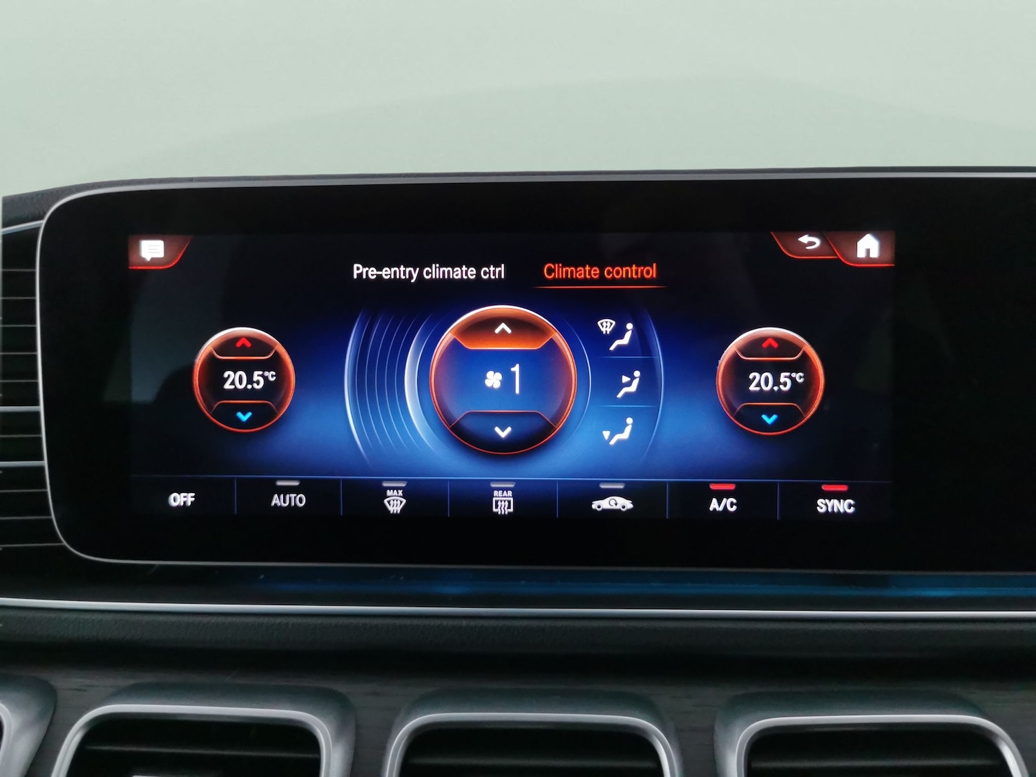 Used Mercedes-Benz GLE 2023 for sale - 77979368: Photo 19