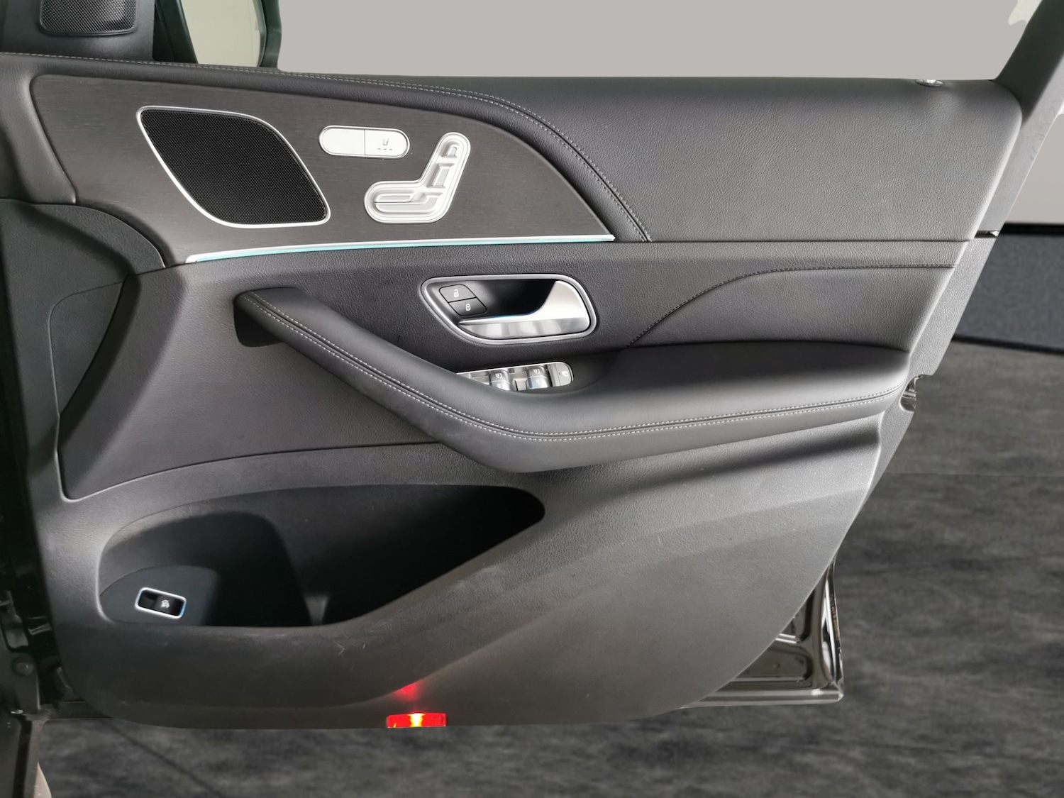 Used Mercedes-Benz GLE 2023 for sale - 77979368: Photo 34