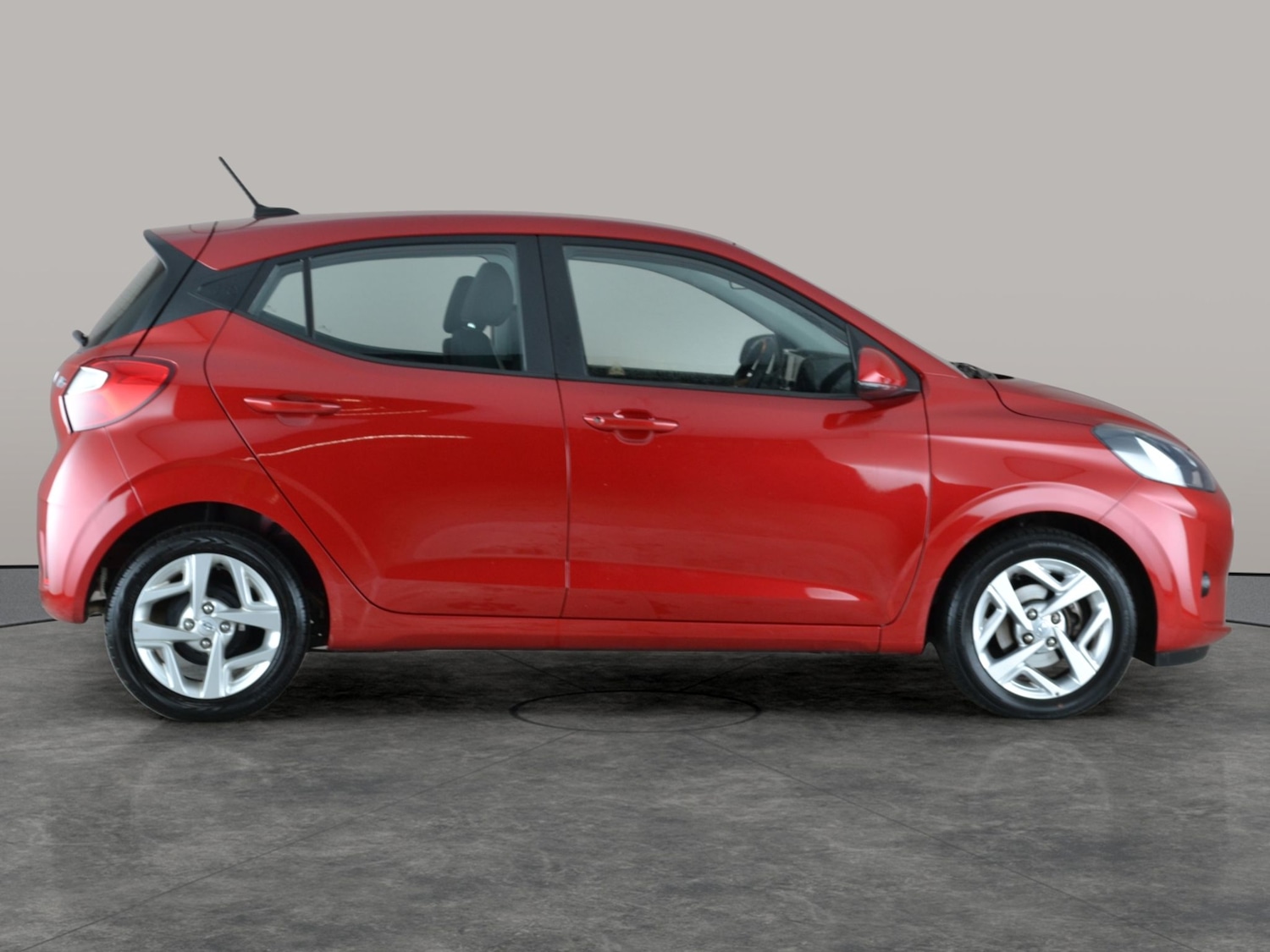 Used Hyundai i10 2022 for sale - 76915473: Photo 8