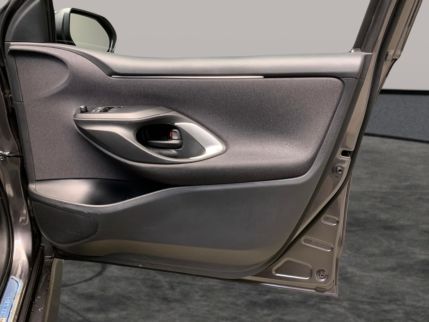 Used Toyota Yaris 2022 for sale - 77151802: Photo 26