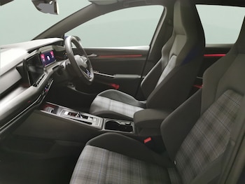 Used Volkswagen Golf 2021 for sale - 78532515: Photo
