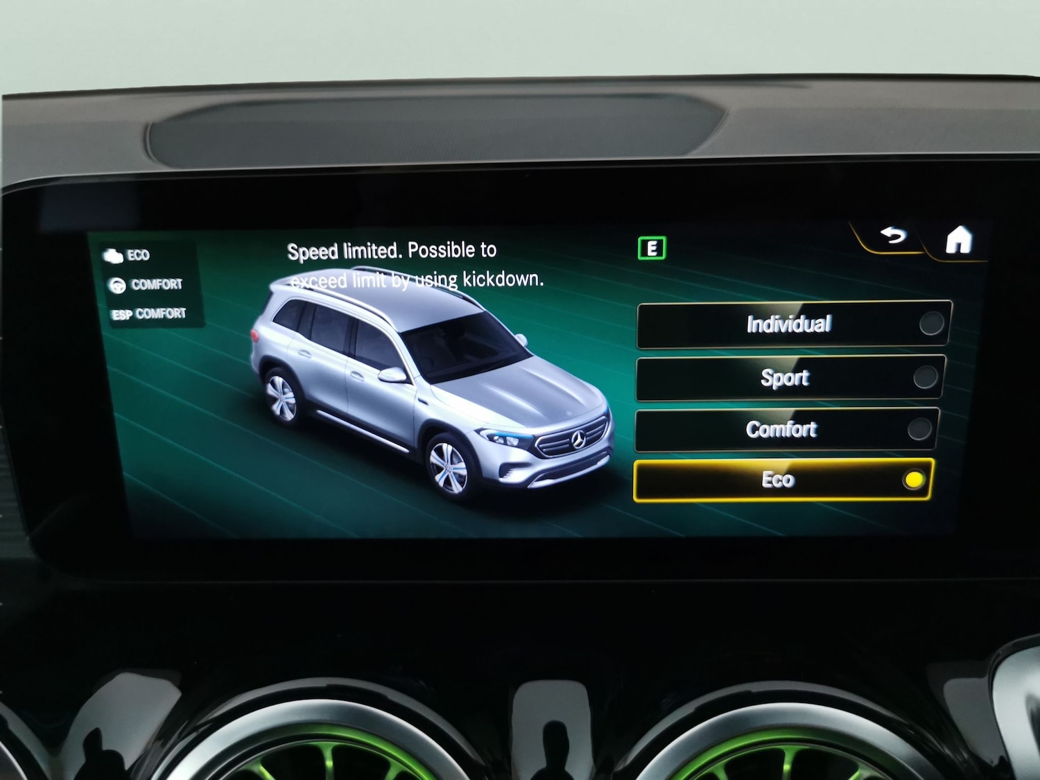 Used Mercedes-Benz EQB for sale - 77475391: Photo 18