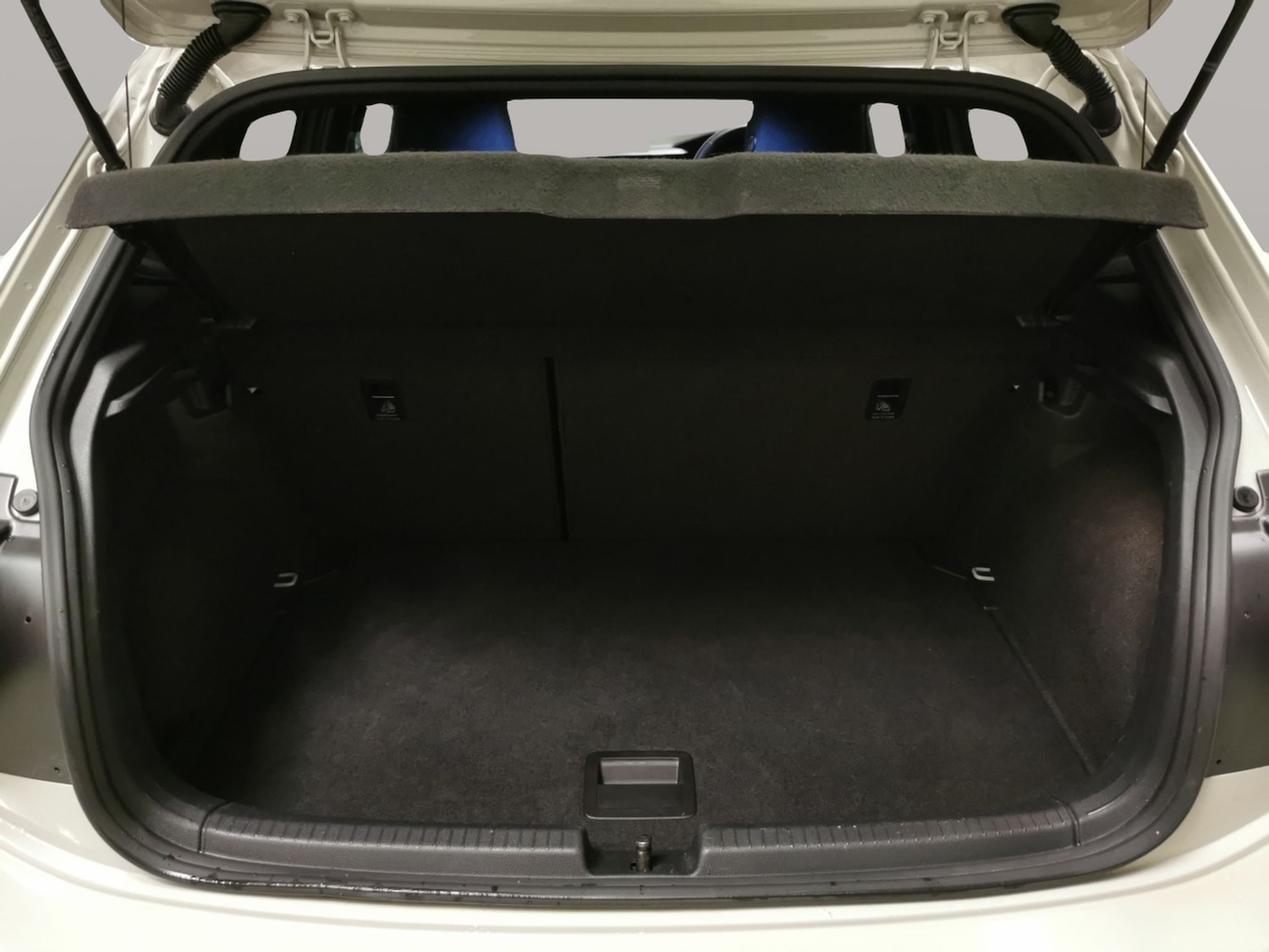 Used Volkswagen Polo 2022 for sale - 77631128: Photo 32