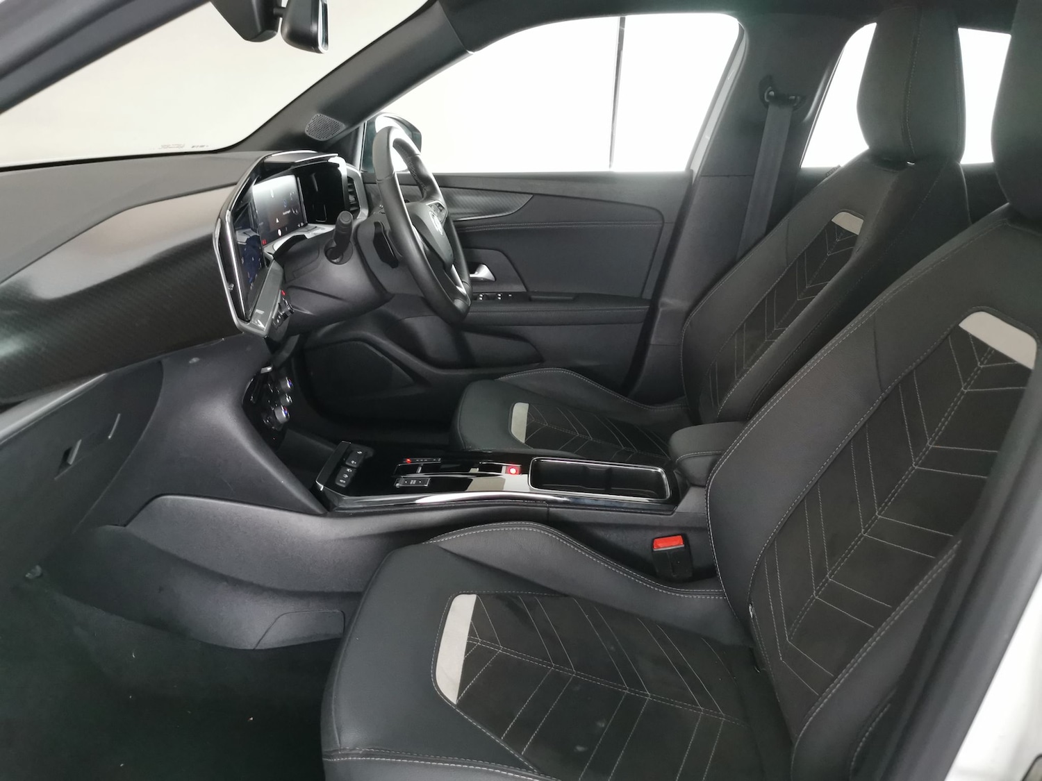 Used Vauxhall Mokka 2023 for sale - 76736275: Photo 4