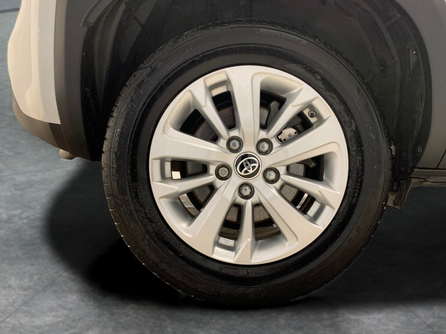 Used Toyota Yaris Cross 2024 for sale - 77360898: Photo 26