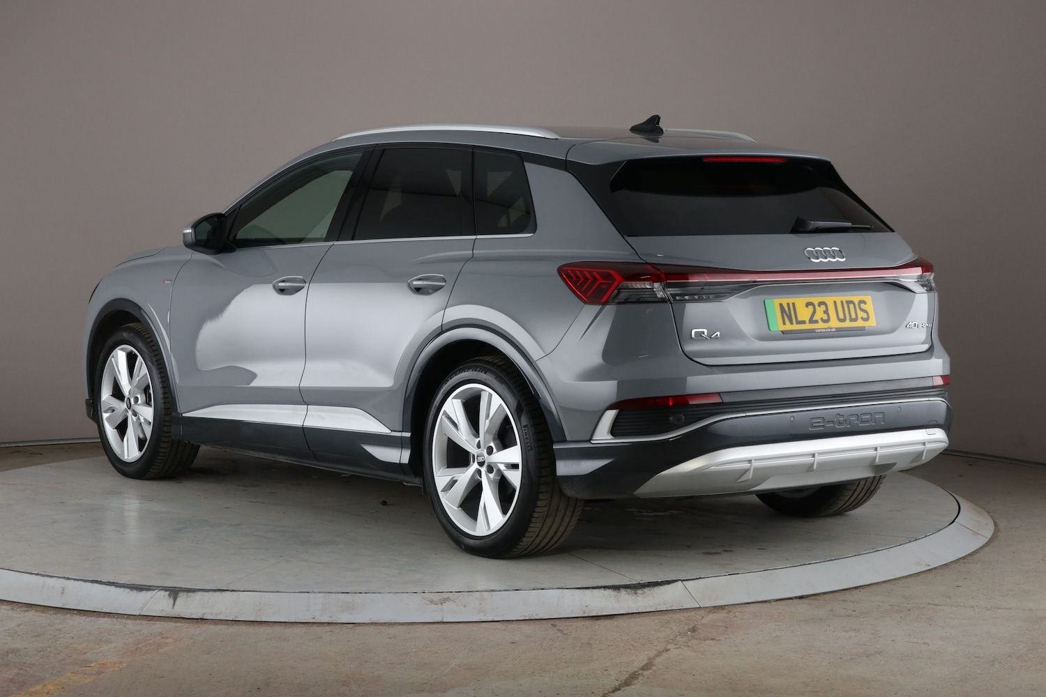 Used Audi Q4 e-tron 2023 for sale - 76197018: Photo 16