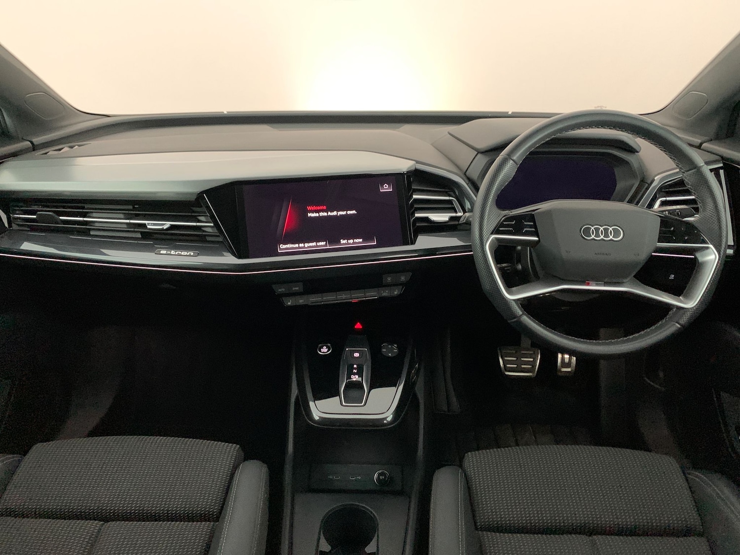Used Audi Q4 e-tron 2023 for sale - 76197018: Photo 9