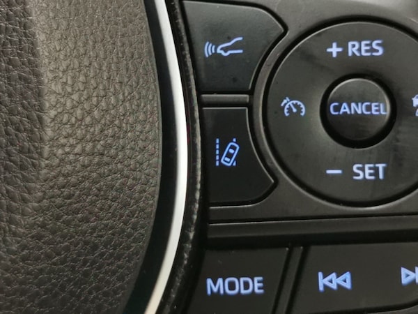Used Toyota RAV4 2020 for sale - 76318982: Photo 24