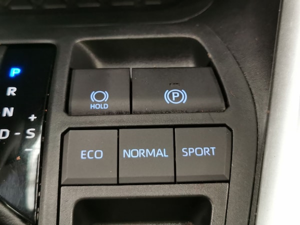 Used Toyota RAV4 2020 for sale - 76318982: Photo 26