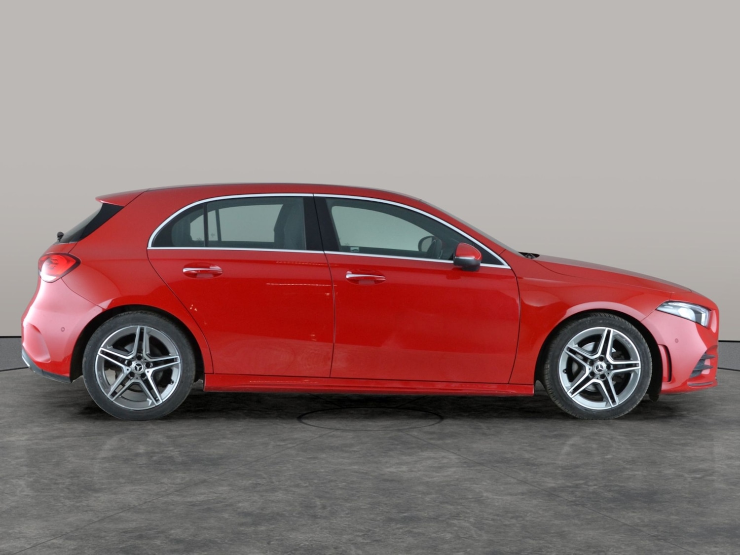 Used Mercedes-Benz A-Class 2018 for sale - 77127843: Photo 9