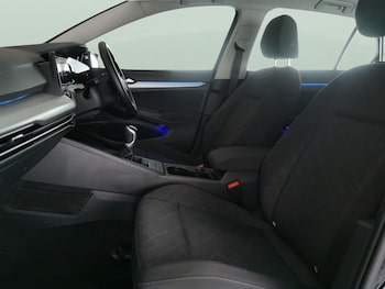 Used Volkswagen Golf 2022 for sale - 77591727: Photo