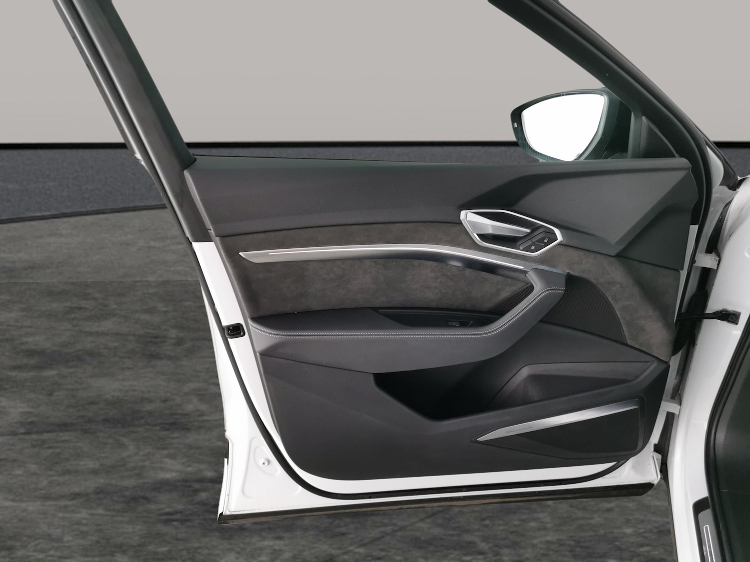 Used Audi e-tron 2021 for sale - 77272008: Photo 32