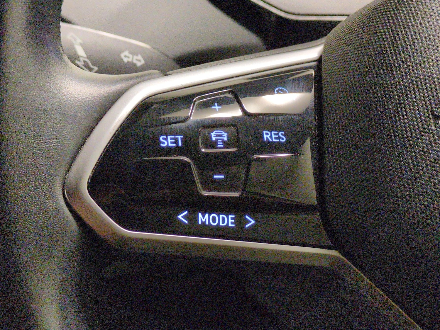 Used Volkswagen ID.4 2021 for sale - 77542922: Photo 22