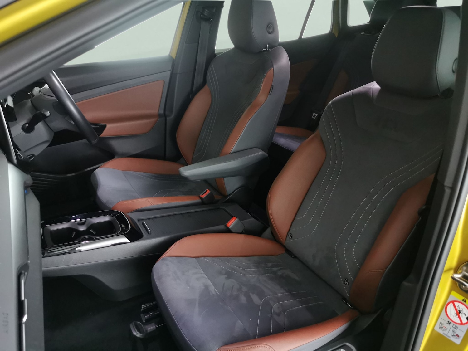 Used Volkswagen ID.4 2021 for sale - 77542922: Photo 7