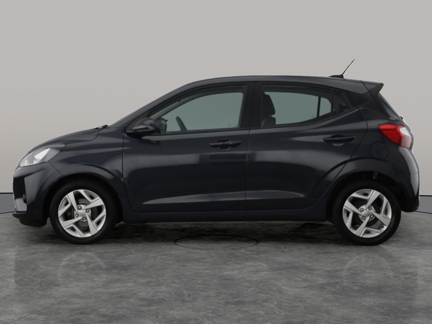 Used Hyundai i10 2021 for sale - 76162521: Photo 11