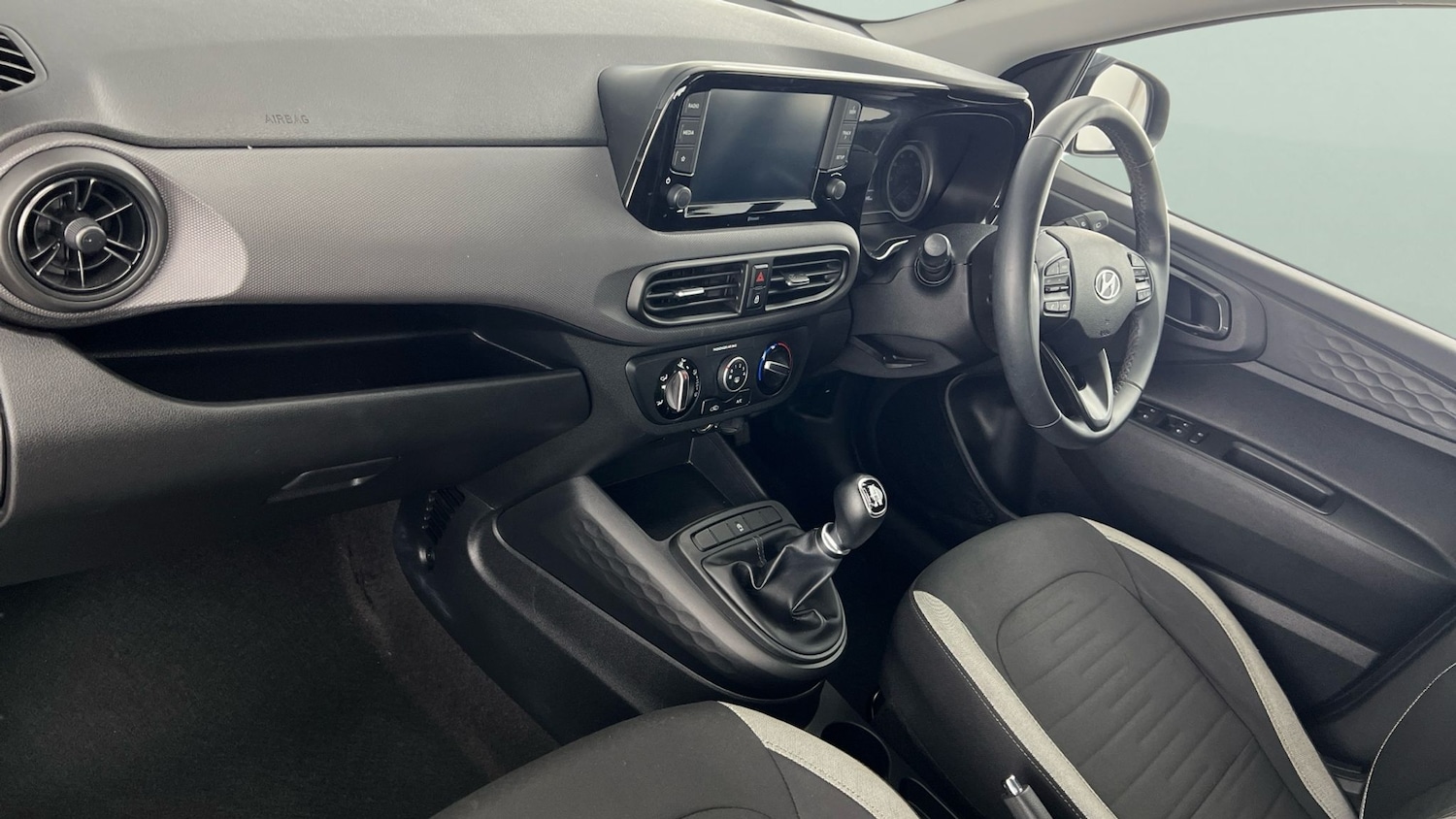 Used Hyundai i10 2021 for sale - 76162521: Photo 27