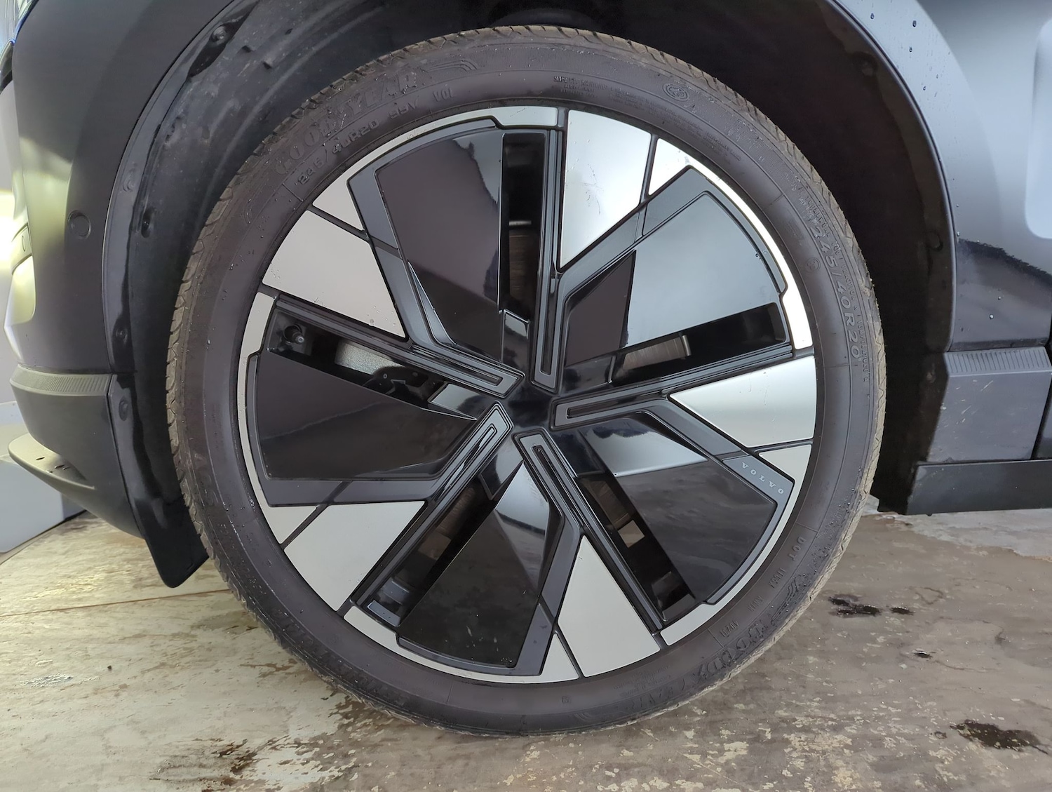 Used Volvo EX30 2024 for sale - 77897303: Photo 28