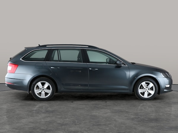 Used Skoda Octavia 2020 for sale - 76312796: Photo 11