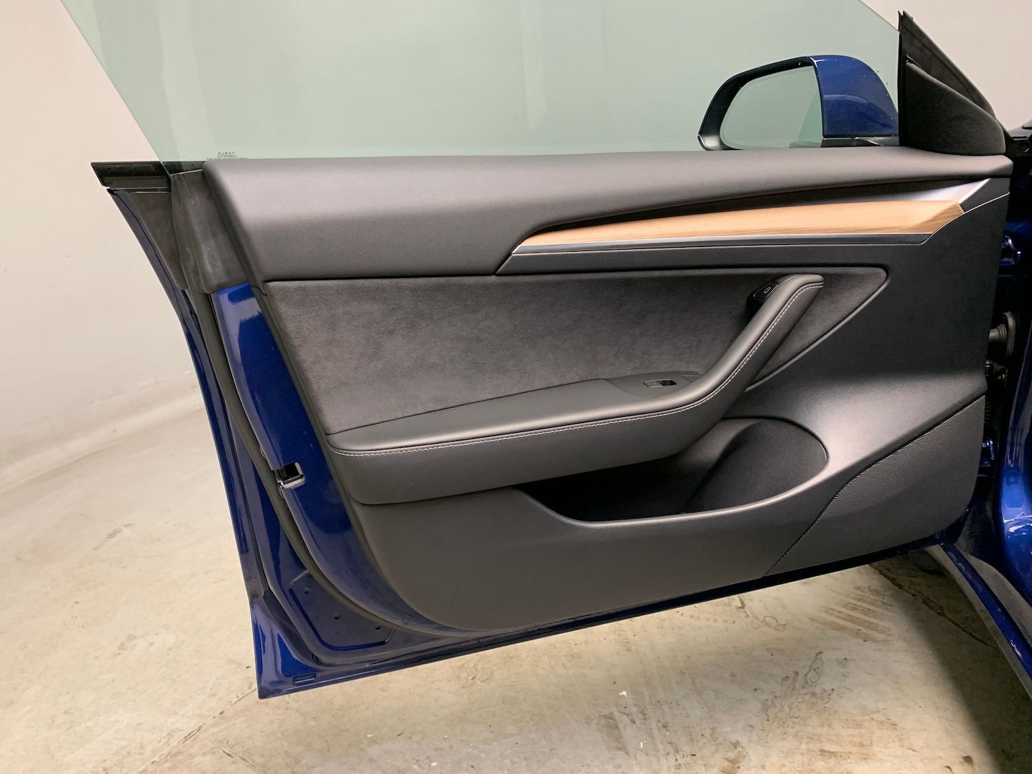 Used Tesla Model 3 2023 for sale - 76588947: Photo 18