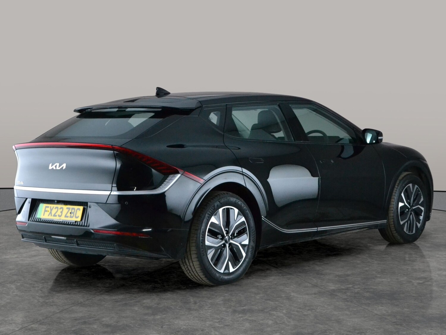 Used Kia EV6 2023 for sale - 77877820: Photo 10