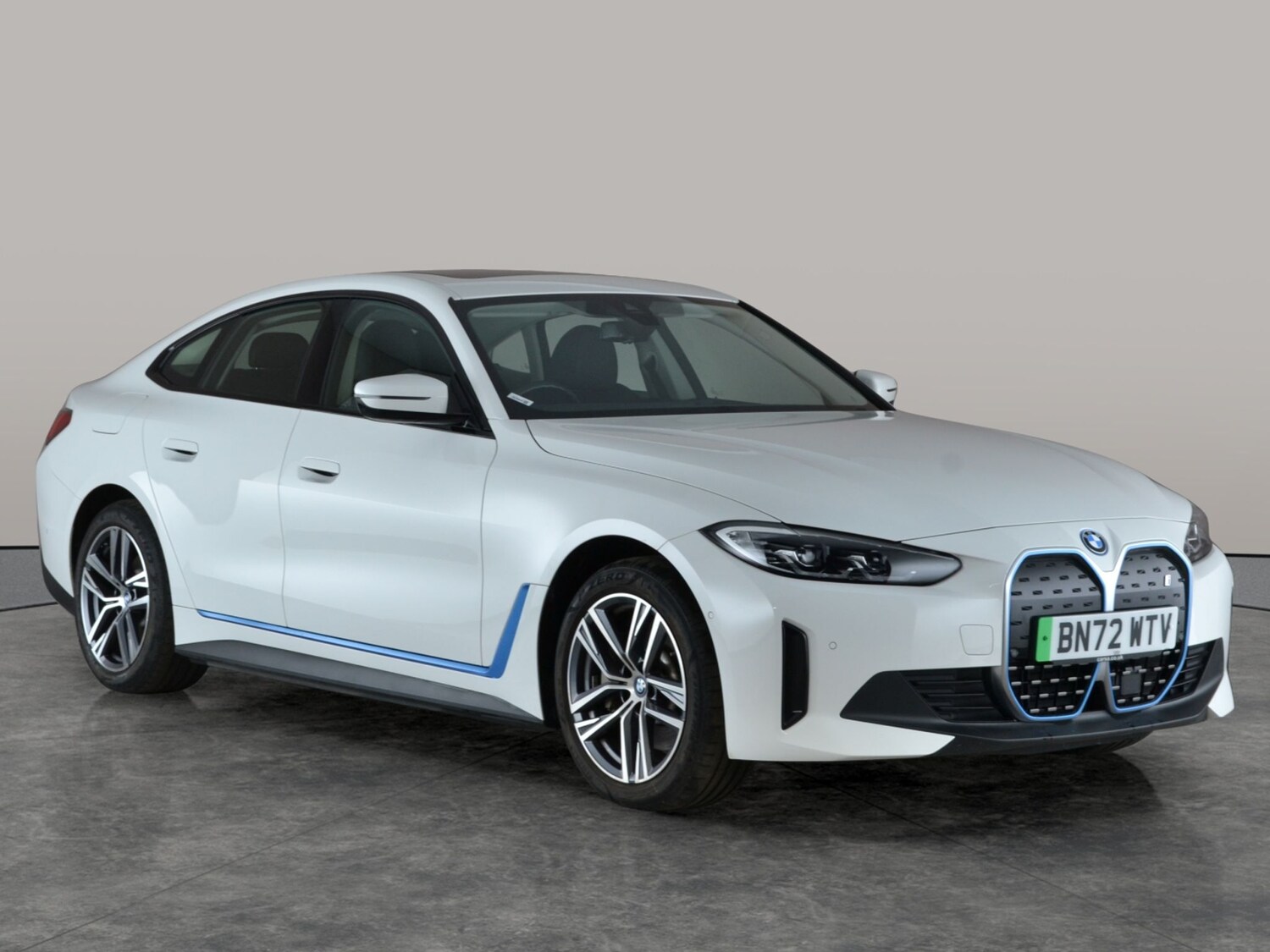 Used BMW i4 for sale - 77003139: Photo 9