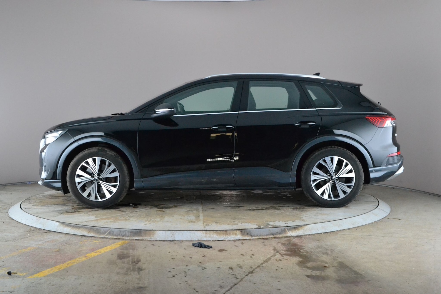 Used Audi Q4 e-tron 2023 for sale - 77746479: Photo 12