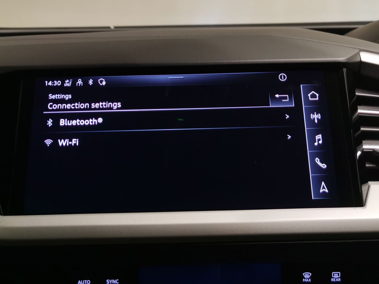 Used Audi Q4 e-tron 2023 for sale - 77746479: Photo 14