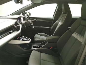 Used Audi Q4 e-tron 2023 for sale - 77746479: Photo