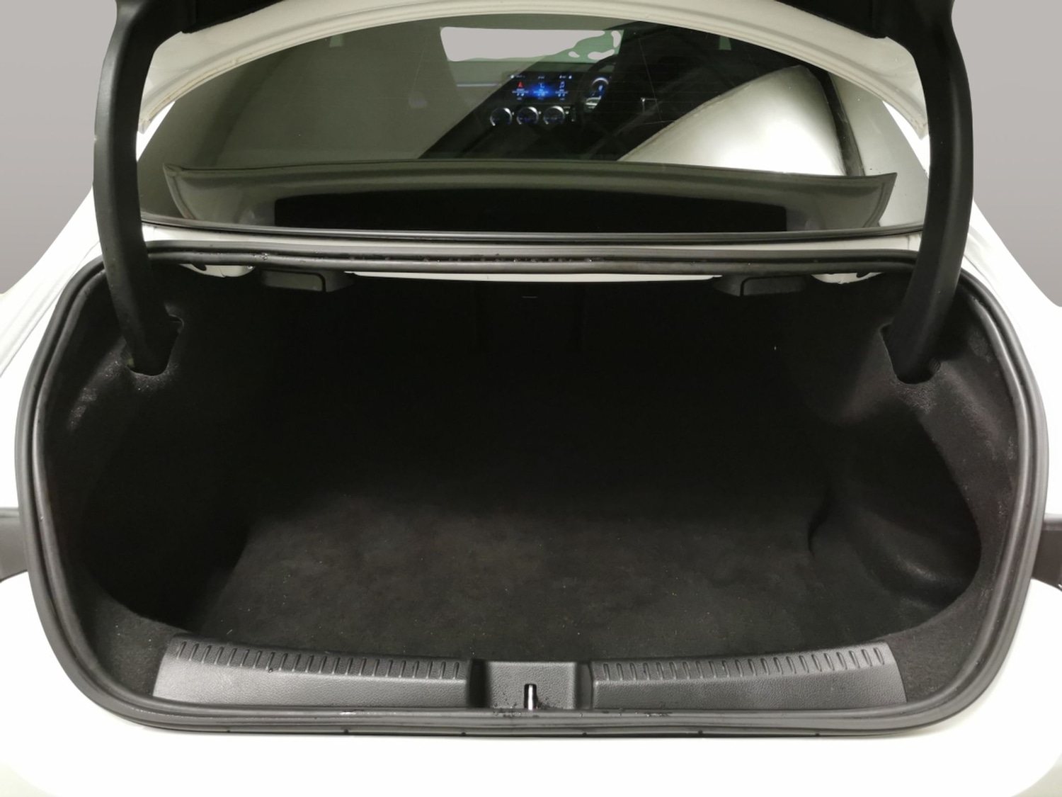 Used Mercedes-Benz CLA 2022 for sale - 76669369: Photo 35