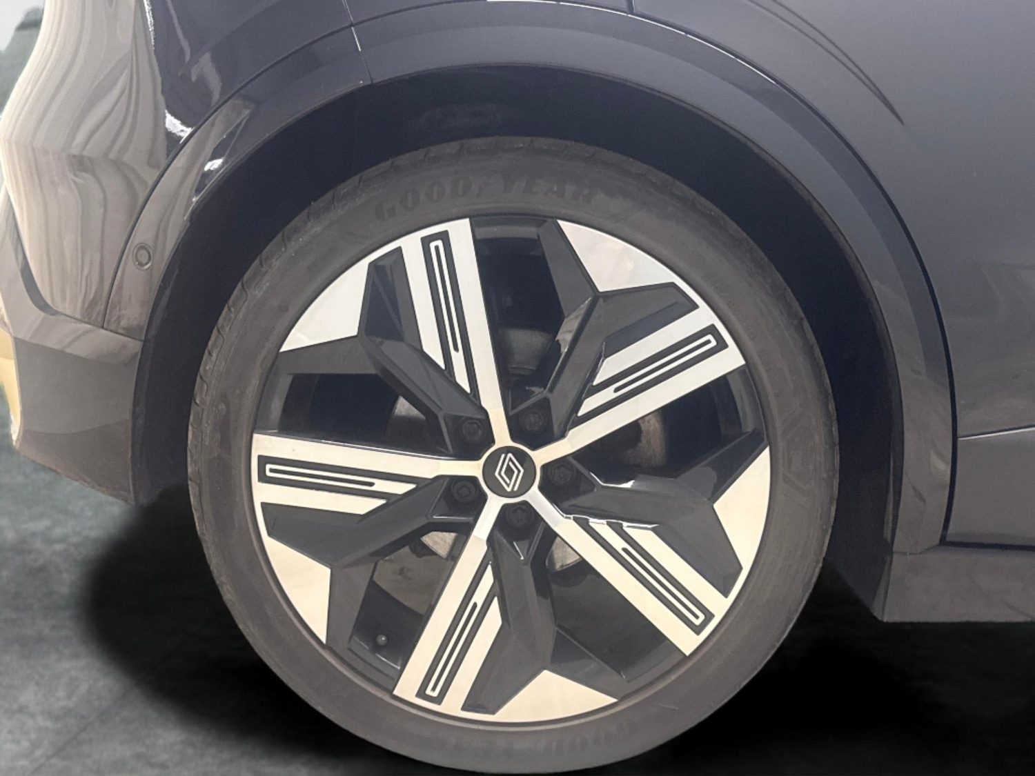 Used Renault Megane E Tech 2023 for sale - 77604960: Photo 24