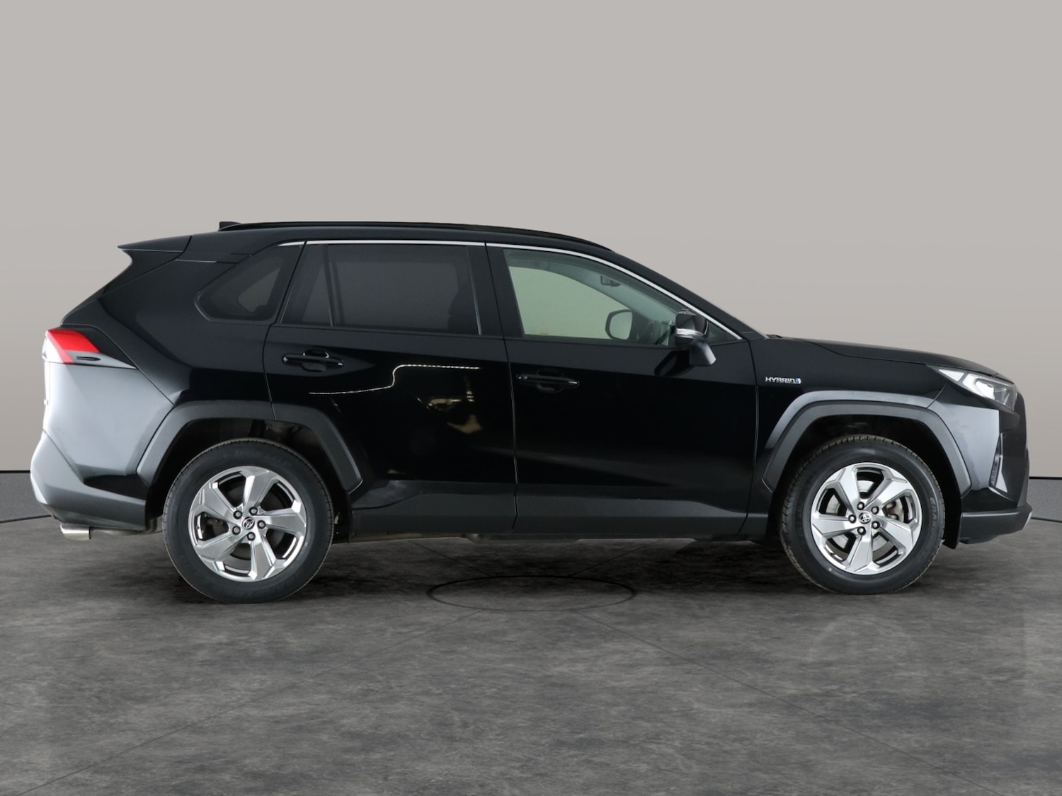 Used Toyota RAV4 2021 for sale - 76782091: Photo 9