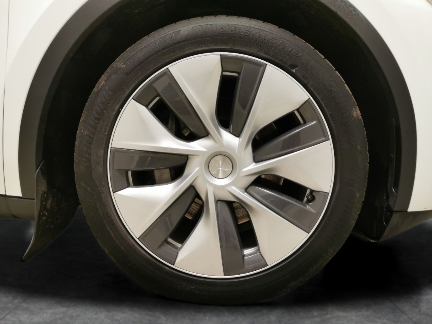 Used Tesla Model Y 2023 for sale - 77946721: Photo 25