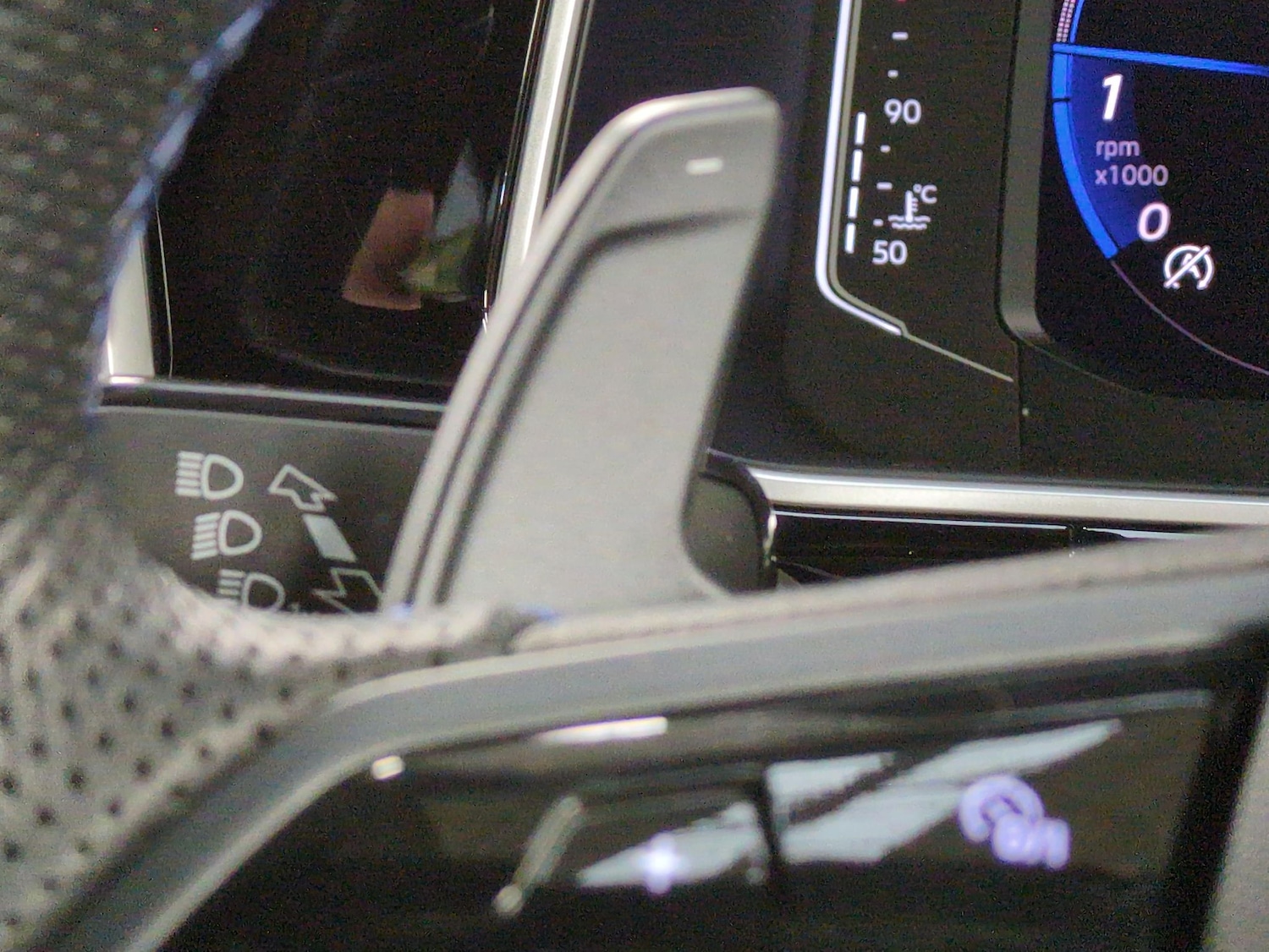 Used Volkswagen T-Roc 2023 for sale - 77552672: Photo 19