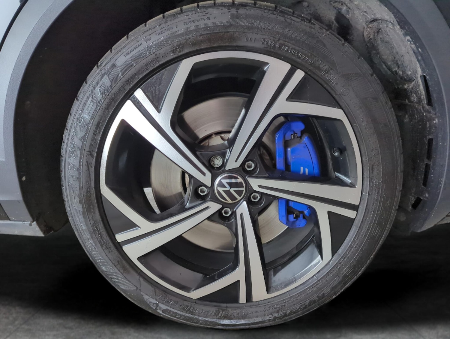 Used Volkswagen T-Roc 2023 for sale - 77552672: Photo 23