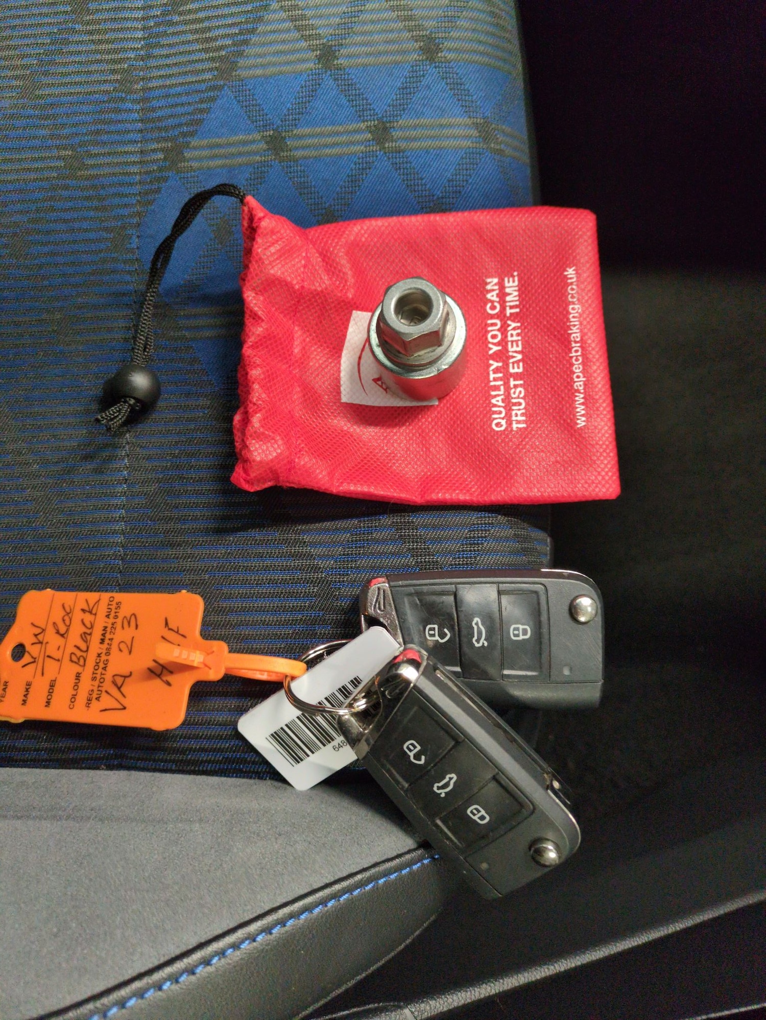 Used Volkswagen T-Roc 2023 for sale - 77552672: Photo 30