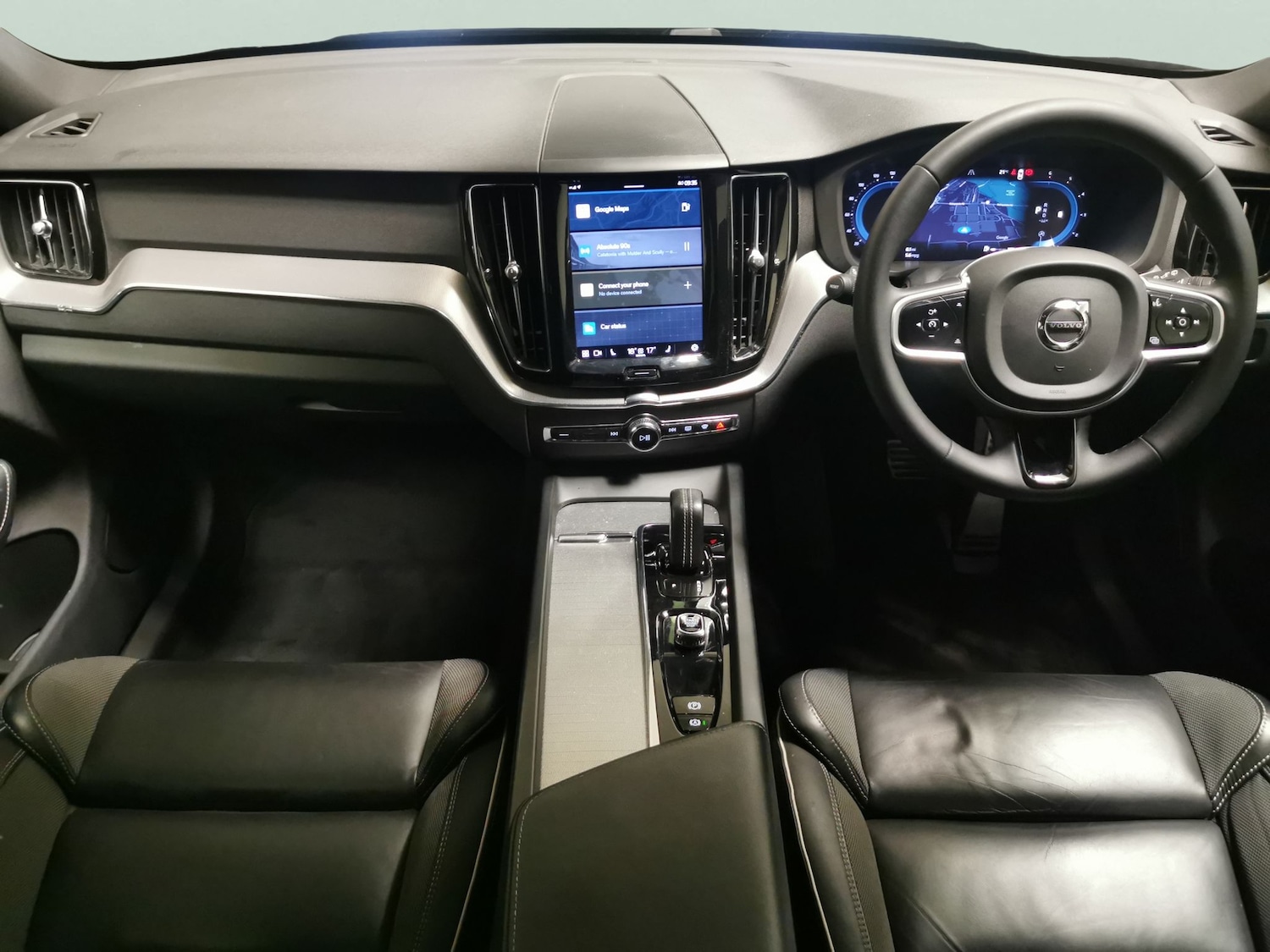 Used Volvo XC60 2022 for sale - 76113168: Photo 9
