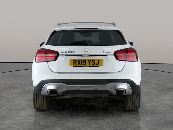 Used Mercedes-Benz GLA 2019 for sale - 76312800: Photo 16