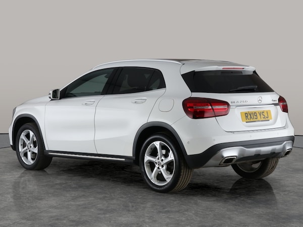 Used Mercedes-Benz GLA 2019 for sale - 76312800: Photo 17